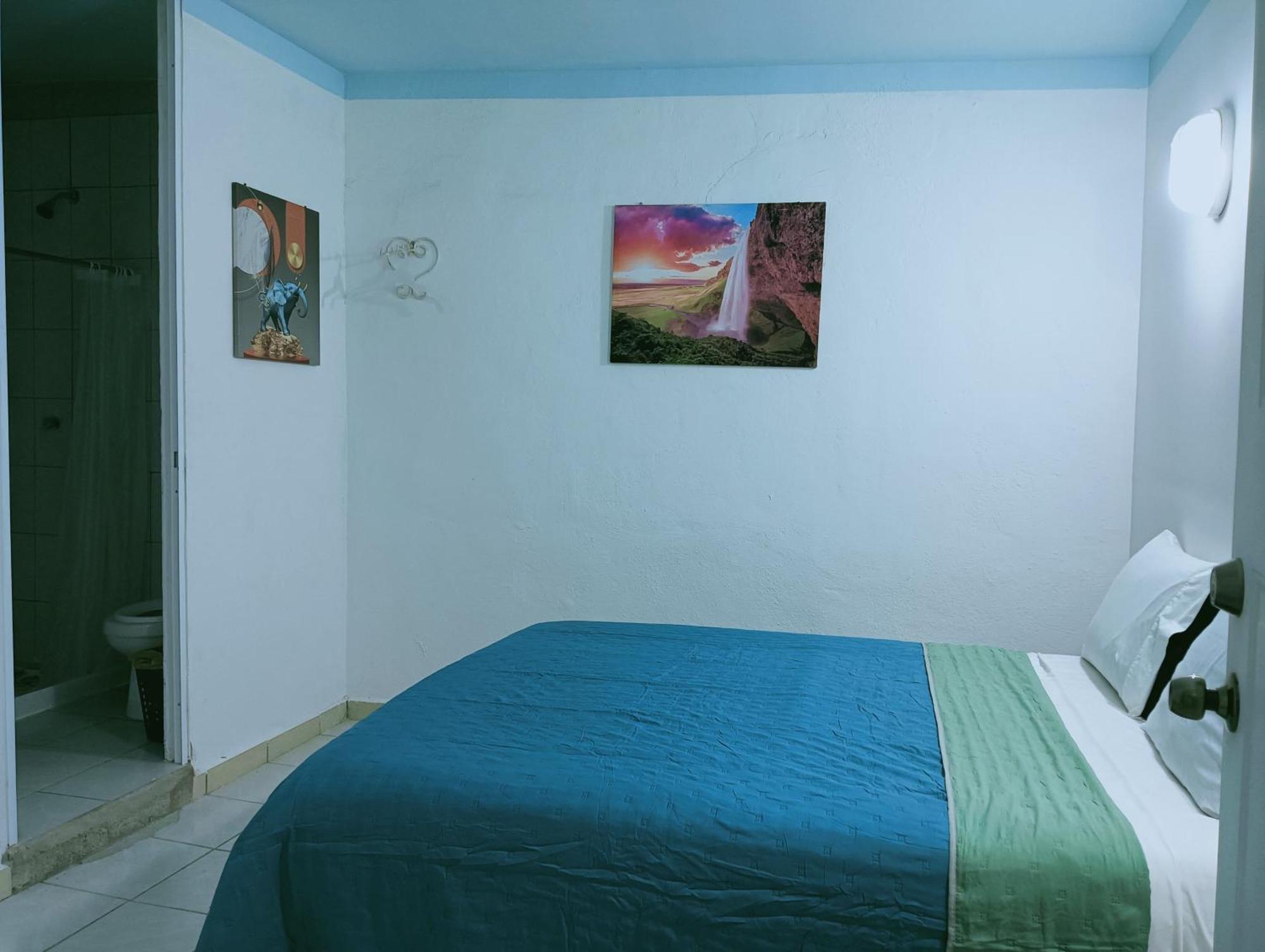 Alexandross Bed & Breakfast Puerto Vallarta