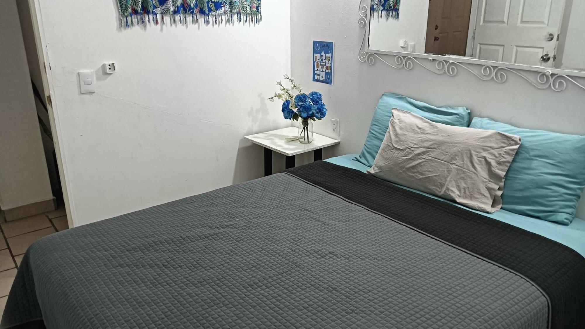 Alexandross Bed & Breakfast *